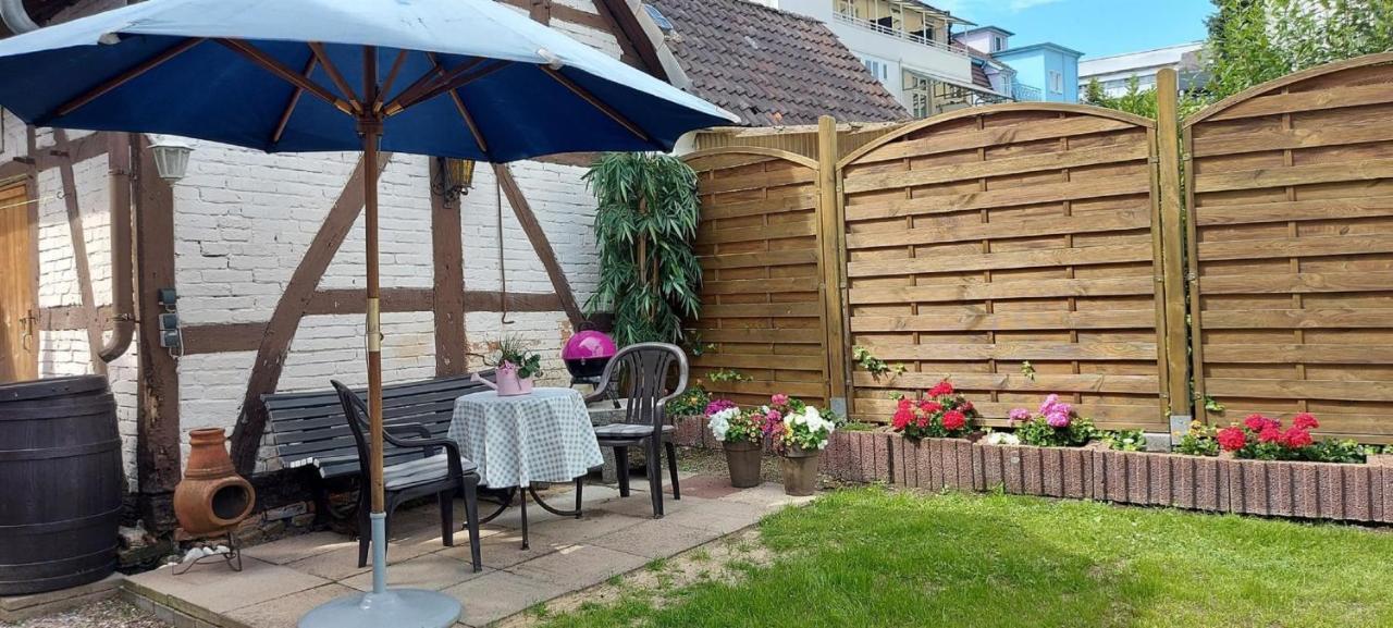 Ferienwohnungen Parkschloesschen 巴特皮尔蒙特 外观 照片