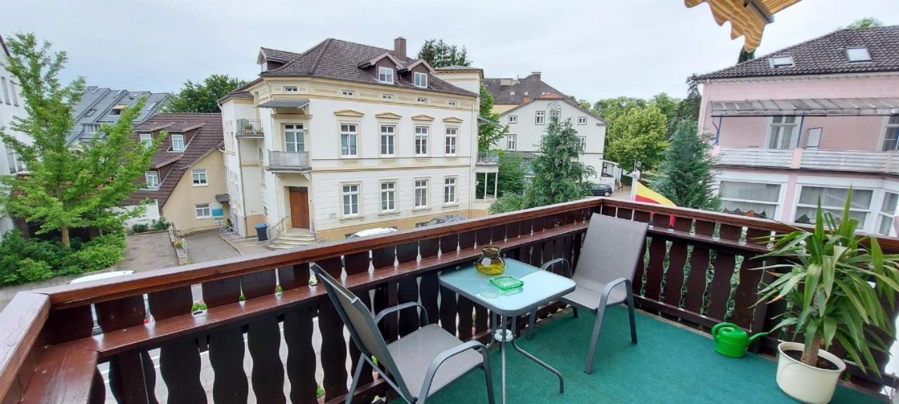 Ferienwohnungen Parkschloesschen 巴特皮尔蒙特 外观 照片